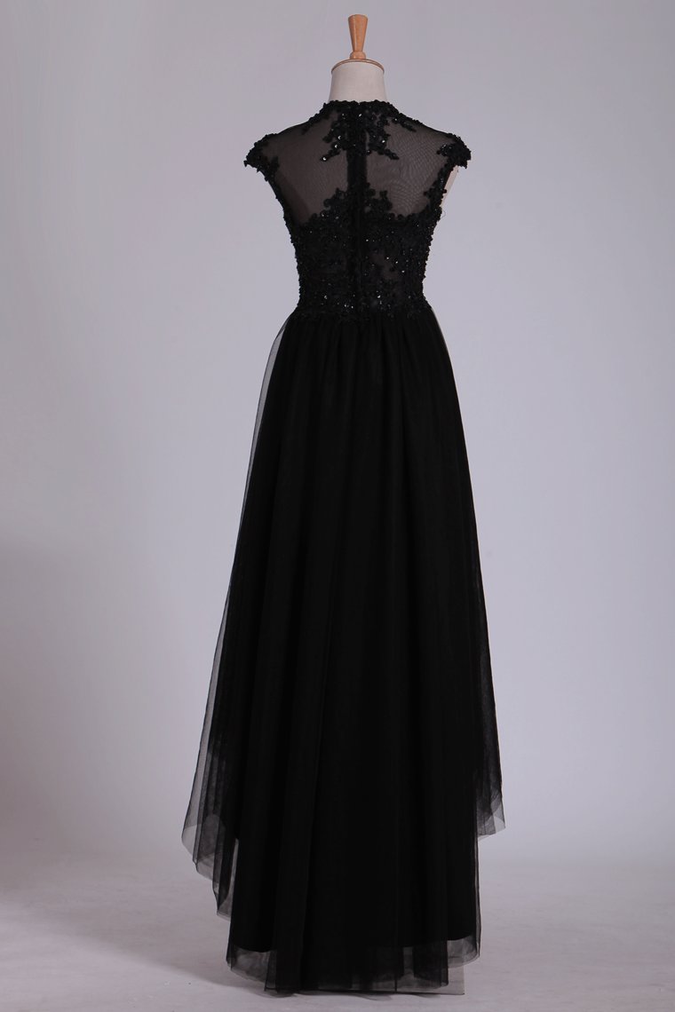 2022 Black Prom Dresses Scoop Tulle With Beads & Applique Asymmetrical