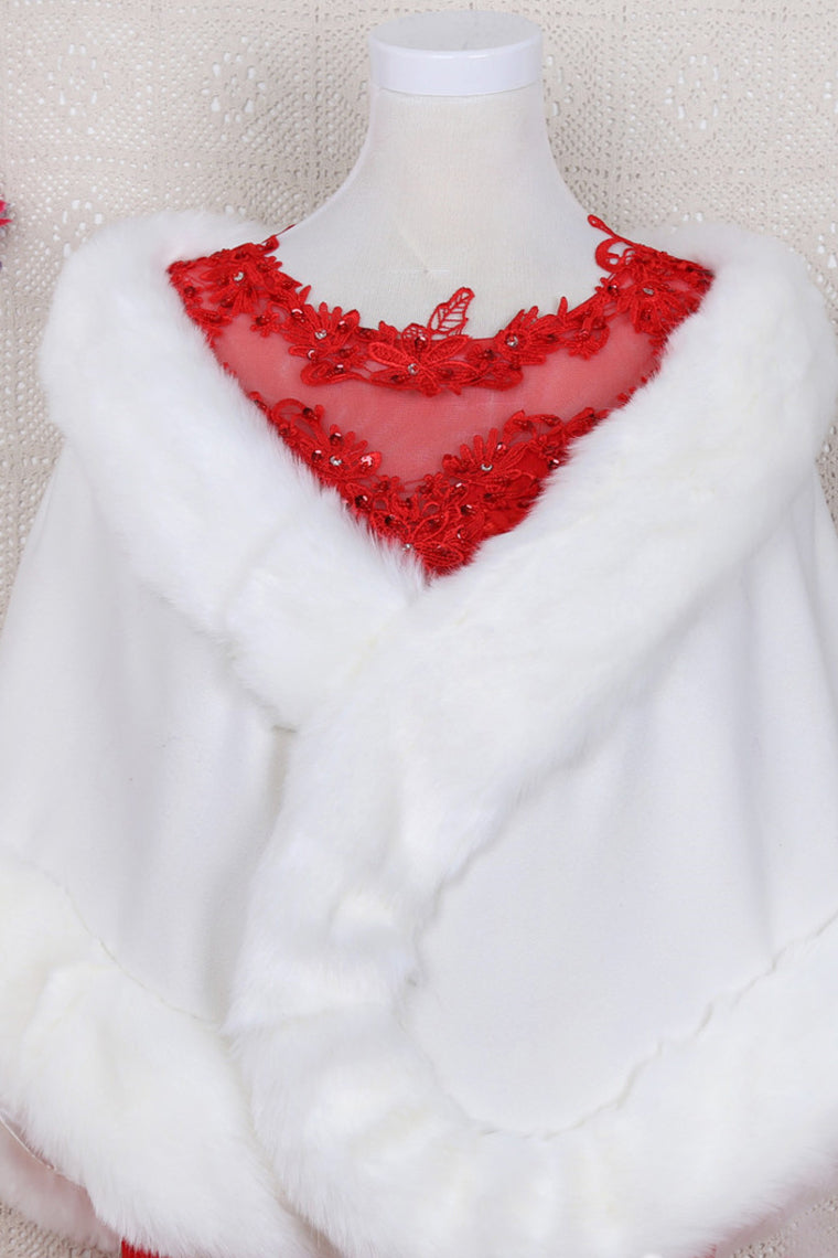 Charming Faux Fur Wedding Wrap