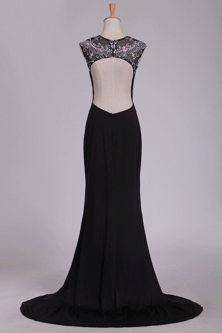 2022 Spandex Scoop With Beads And Slit Open Back Sheath Prom Dresses Sweep Train