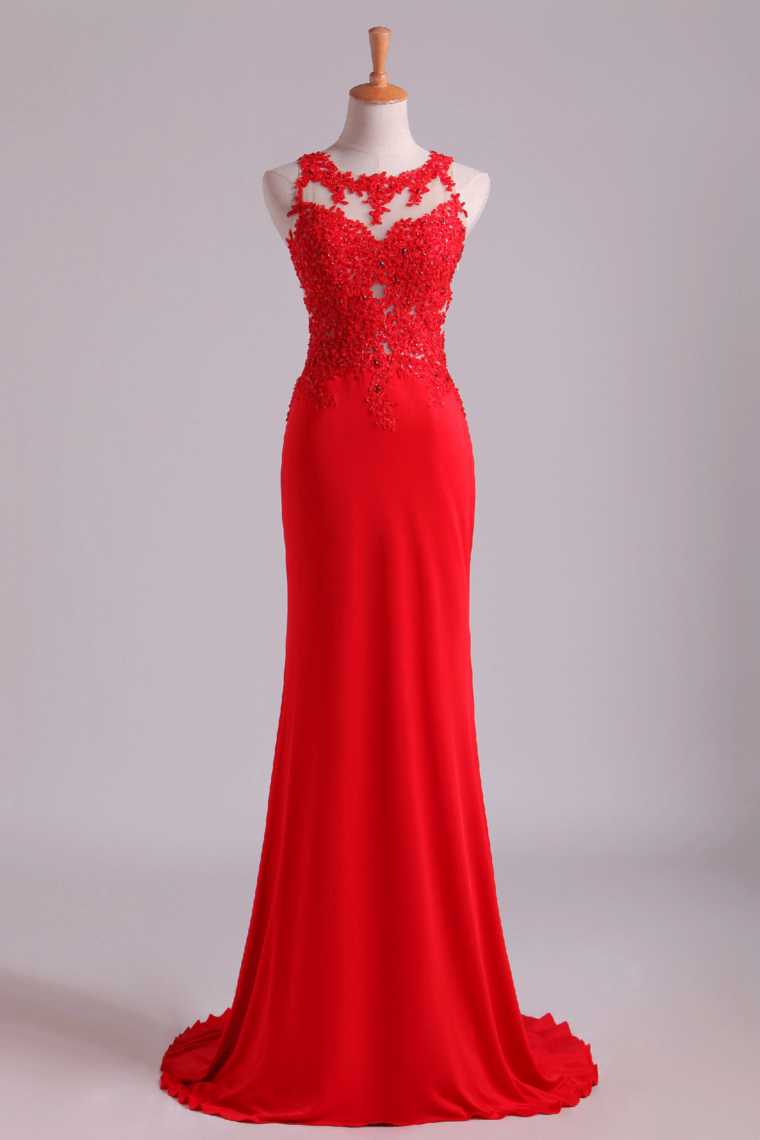 2022 Popular Scoop Column Prom Dresses With Beading And Applique
