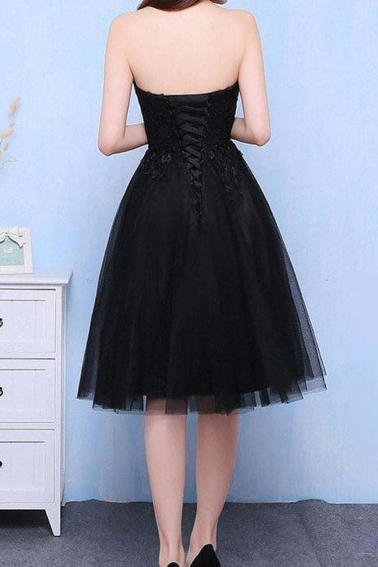 2024 New Arrival Homecoming Dresses Sweetheart Tulle With Applique And Cape