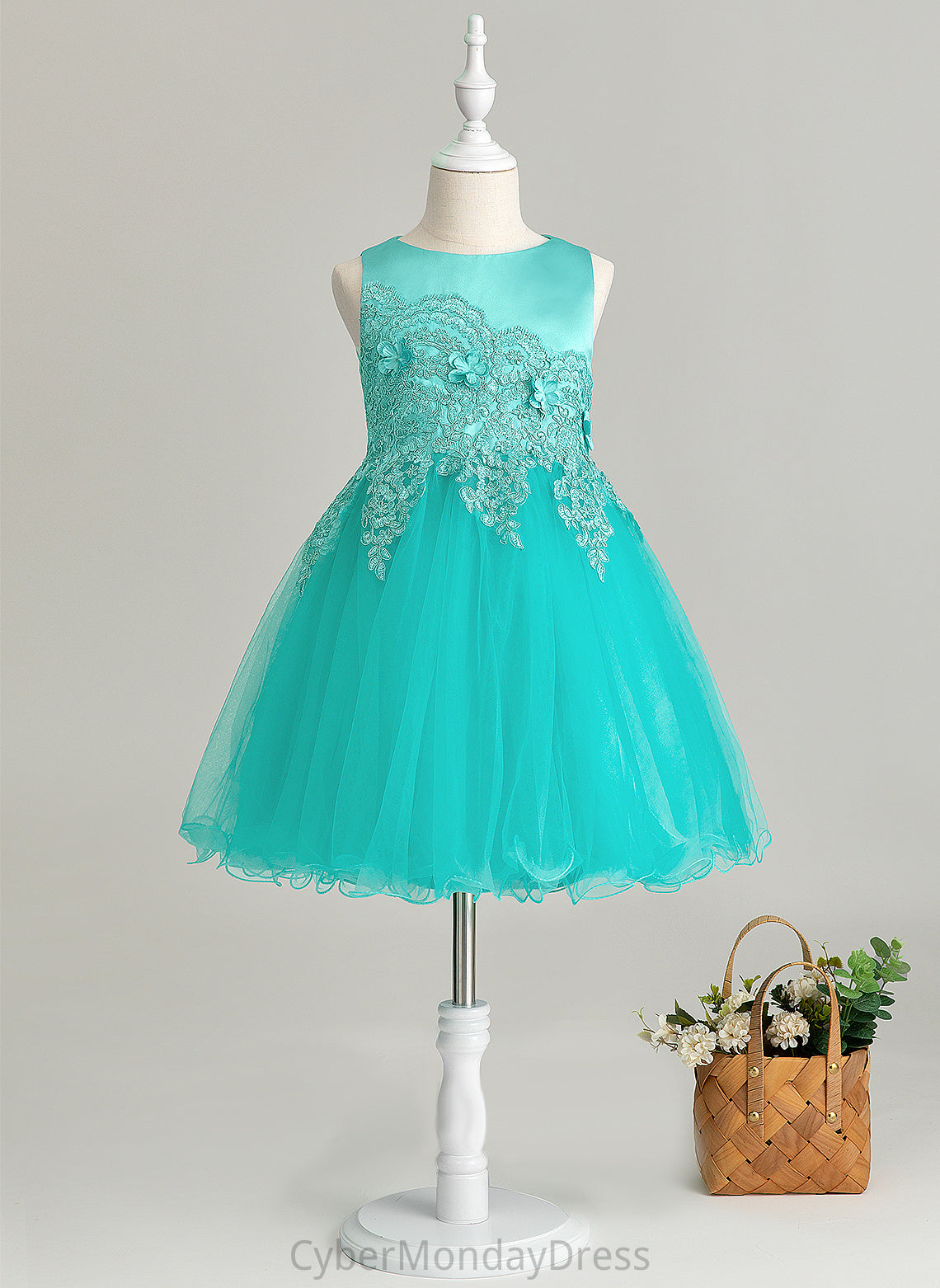 With Scoop - Flower Satin/Tulle/Lace Girl Flower Girl Dresses Flower(s) Sleeveless Neck Knee-length Shayla Dress A-Line