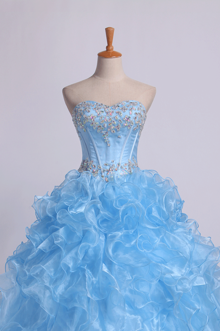 2022 Sweetheart Quinceanera Dresses Ball Gown Organza With Beading