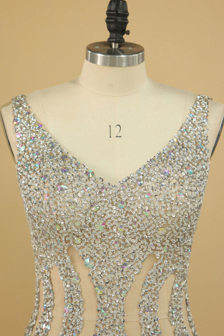 2022 V Neck Prom Dresses Open Back Beaded Bodice Mermaid Tulle Floor Length