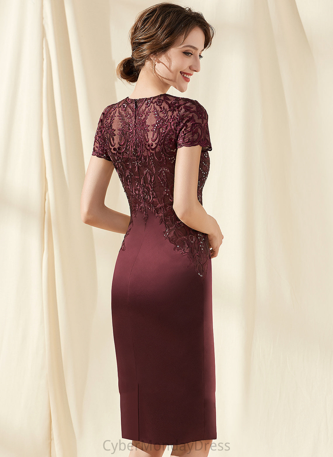 Sheath/Column Scoop Knee-Length Lace Cocktail Dresses Sequins Shannon With Neck Satin Cocktail Dress