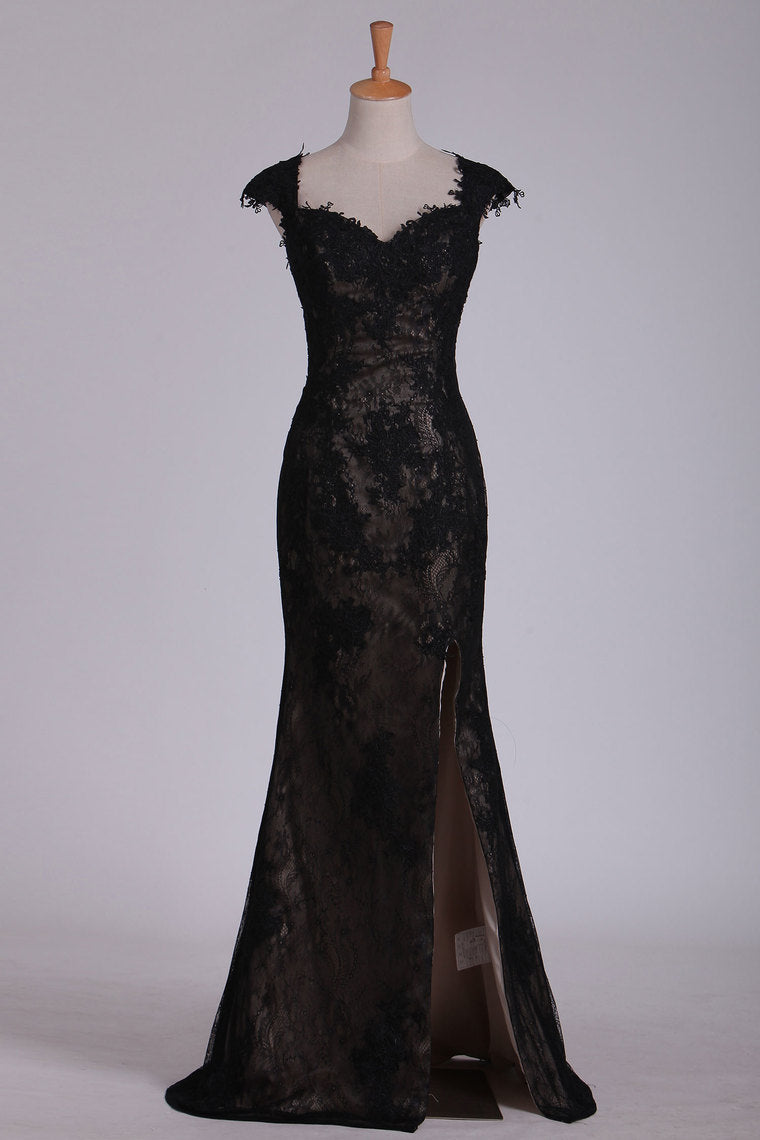 2022 Black Off The Shoulder Sheath Prom Dresses Lace&Tulle Floor Length With Applique & Slit
