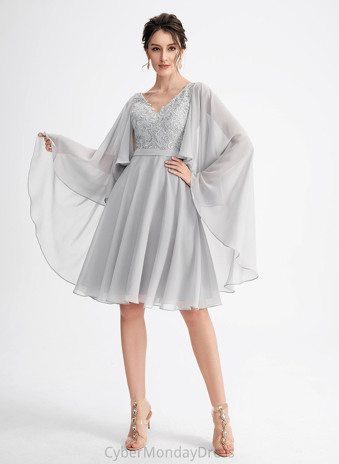 Dress A-Line Giovanna Knee-Length Cocktail Dresses Cocktail V-neck With Chiffon Lace
