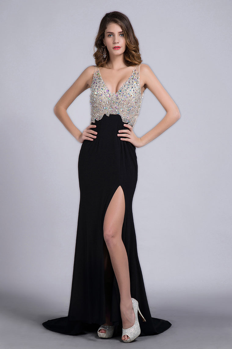 2022 Full Beaded Tulle Bodice Backless Sexy Prom Dress Court Train Black