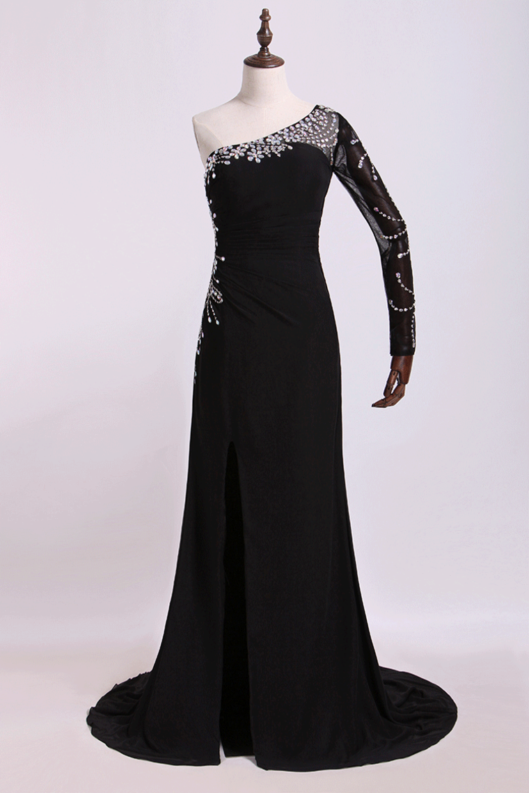 2022 One Sleeve Column/Sheath Prom Dresses Black