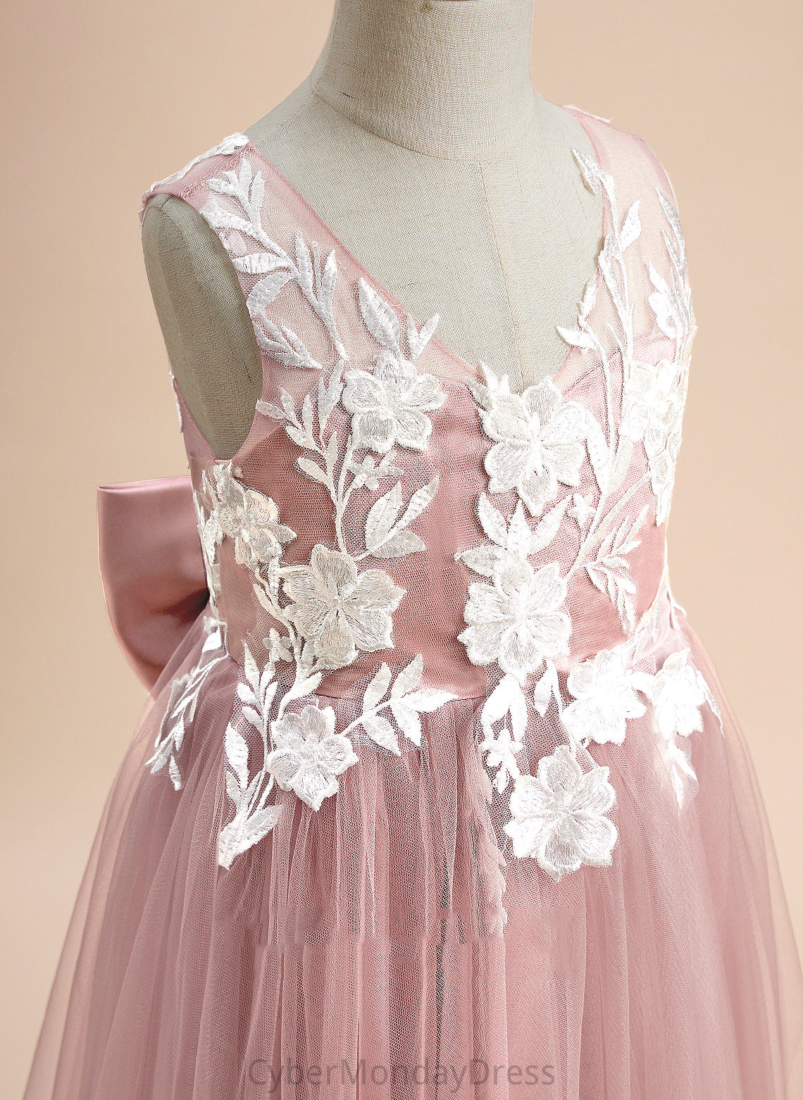 Tulle Sleeveless Flower - Girl Lace/Bow(s) A-Line V-neck With Floor-length Dress Flower Girl Dresses Juliet