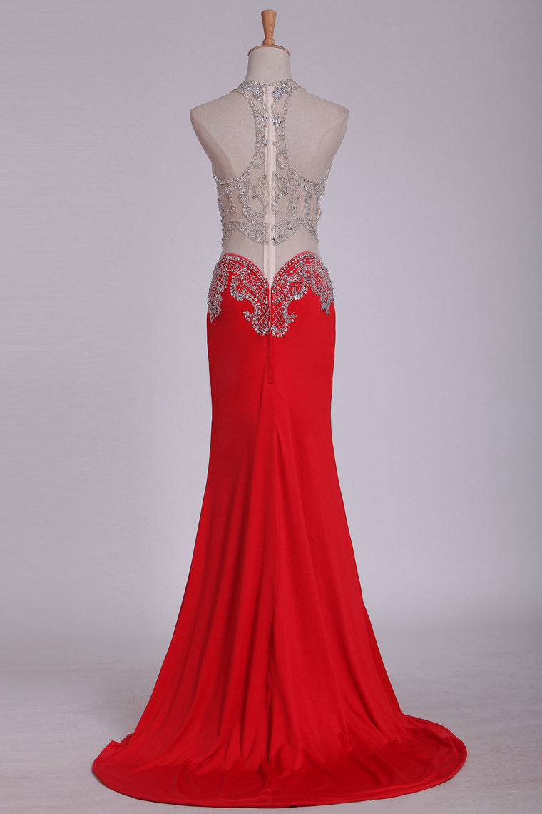 2022 Prom Dresses Scoop Spandex With Beading And Slit Sweep Train Sheath