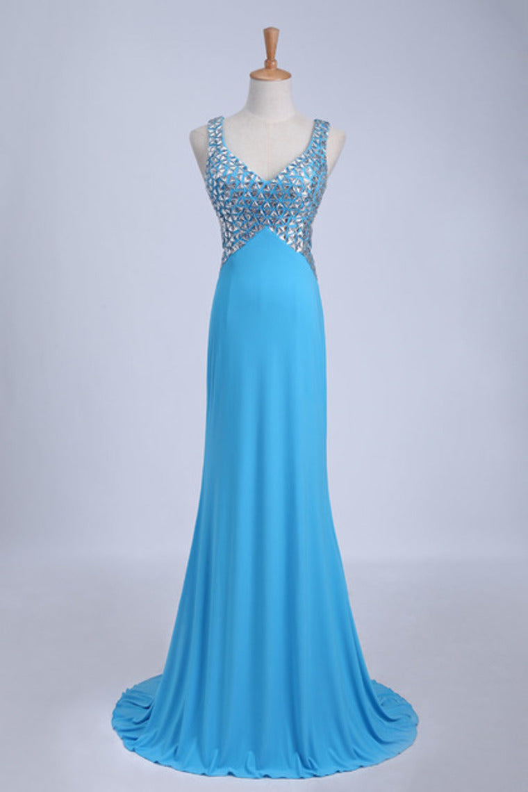 2024 Straps Prom Dresses Open Back Sheath/Column With Beading
