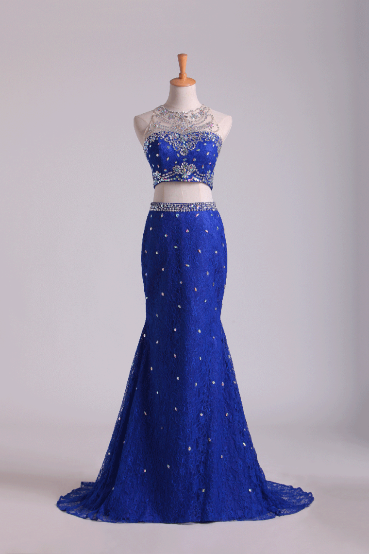 2022 Two-Piece Scoop Mermaid Prom Dresses With Beading Lace Dark Royal Blue